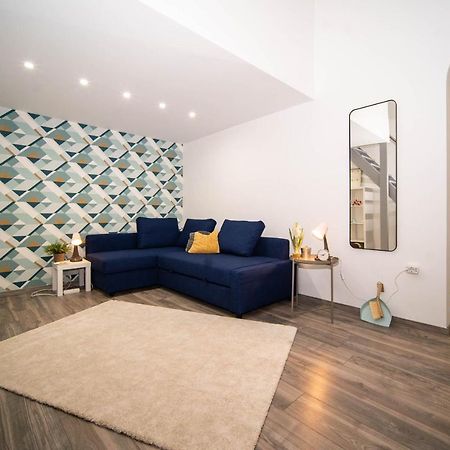 Free Parking! Linden Apartment, Ac, Smart Tv, Wifi Budapest Exteriör bild